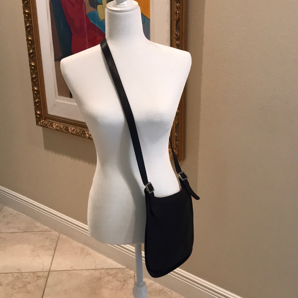 Black Leather Coach HandBag